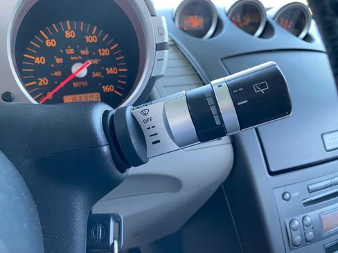 Used 2003 Nissan 350Z Touring RWD image 34