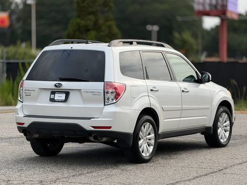 Used 2012 Subaru Forester 2.5X Limited AWD/4WD image 9