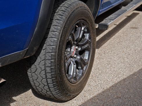 Used 2023 GMC Canyon Elevation AWD/4WD image 7