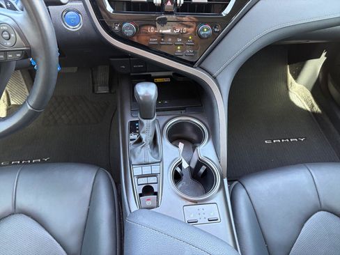 Used 2024 Toyota Camry XSE image 19