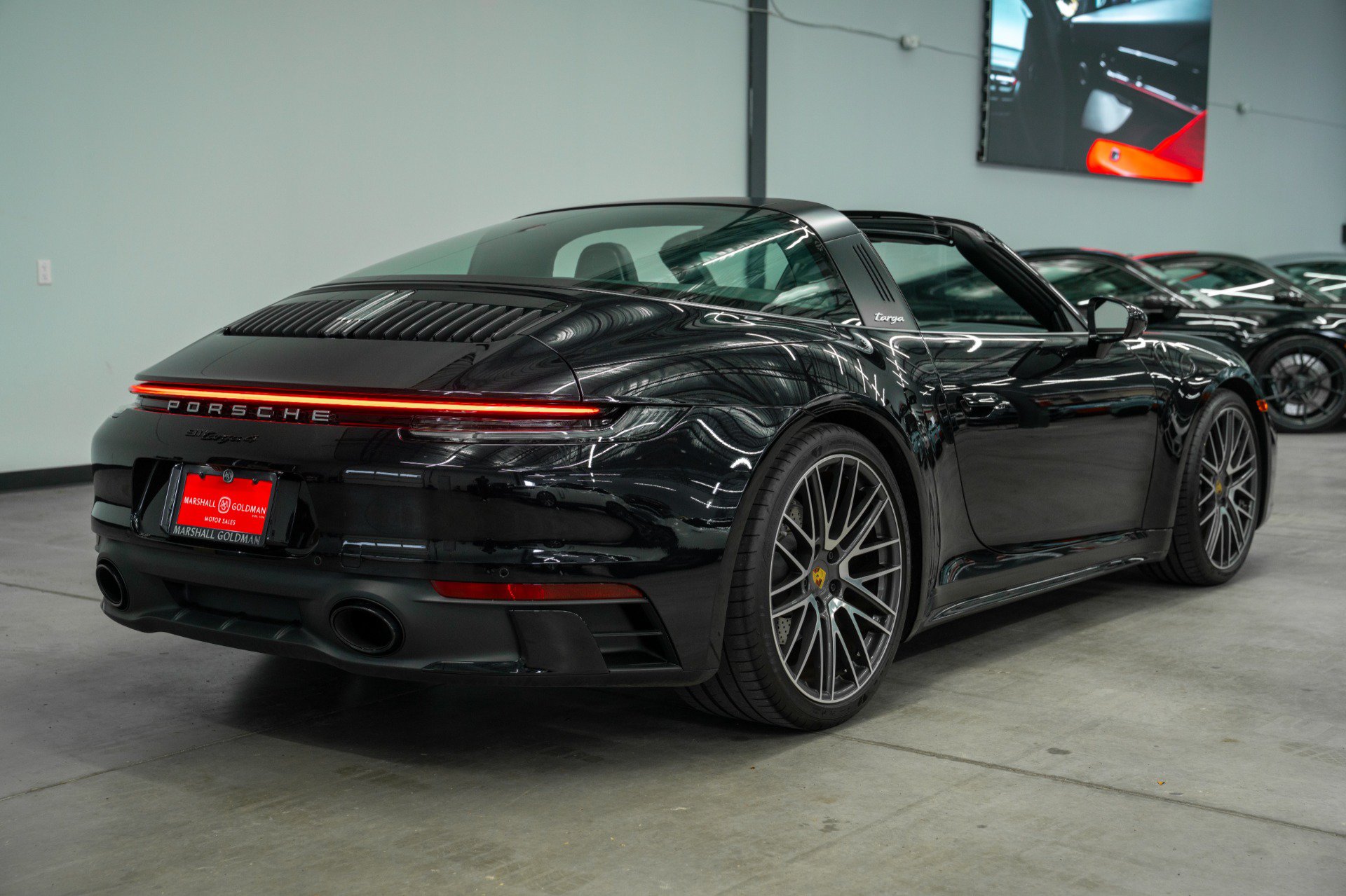 Used 2024 Porsche 911 Targa 4 w/ Sport Package AWD/4WD image 8