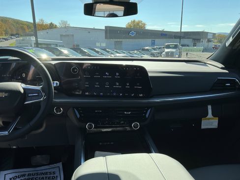 New 2026 Chevrolet Tahoe LT image 15