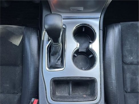 Used 2018 Jeep Grand Cherokee Altitude image 26