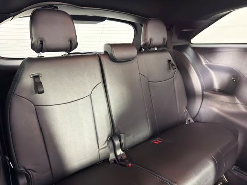 Used 2025 Toyota Sienna XSE w/ XSE Plus Package image 43