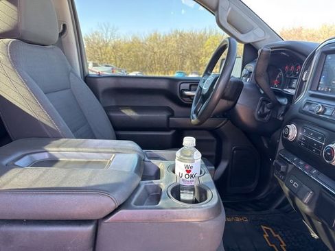 Used 2024 GMC Sierra 2500 Pro w/ Convenience Package image 31