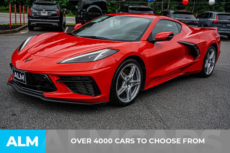 Used 2021 Chevrolet Corvette Stingray Preferred Cpe w/ Z51 Performance Package RWD image 2