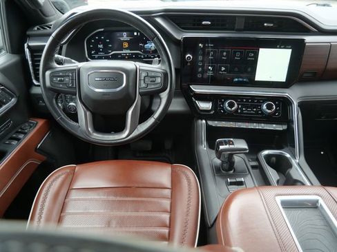 Used 2022 GMC Sierra 1500 Denali Ultimate image 17