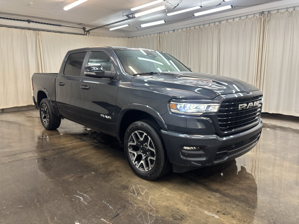 New 2027 RAM 1500 Laramie w/ Sport Appearance Package AWD/4WD image 3