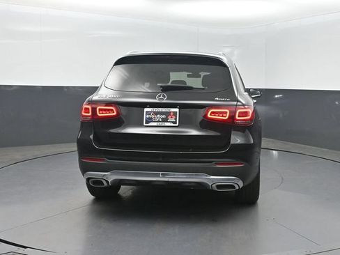 Used 2021 Mercedes-Benz GLC 300 4MATIC w/ Premium Package image 33
