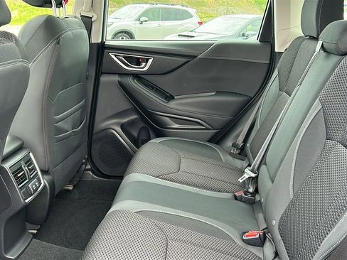 Certified 2022 Subaru Forester Premium AWD/4WD image 23