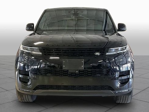 Used 2025 Land Rover Range Rover Sport SE AWD/4WD image 3