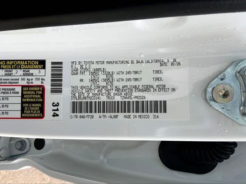 Used 2026 Toyota Tacoma SR5 image 34