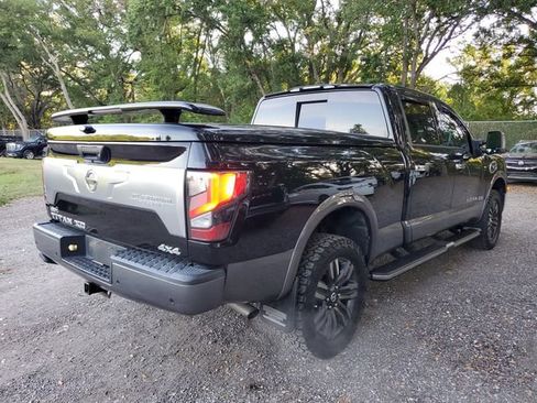 Used 2021 Nissan Titan Platinum Reserve w/ Moonroof Package AWD/4WD image 4