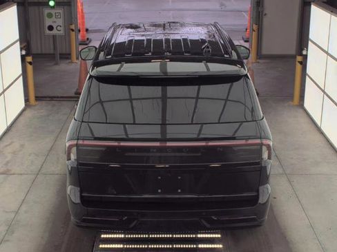 Used 2025 Lincoln Navigator Reserve w/ Jet Appearance Package image 5