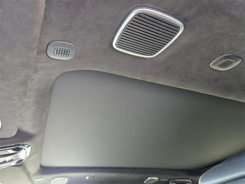 Used 2024 Jeep Grand Wagoneer L Series III image 37