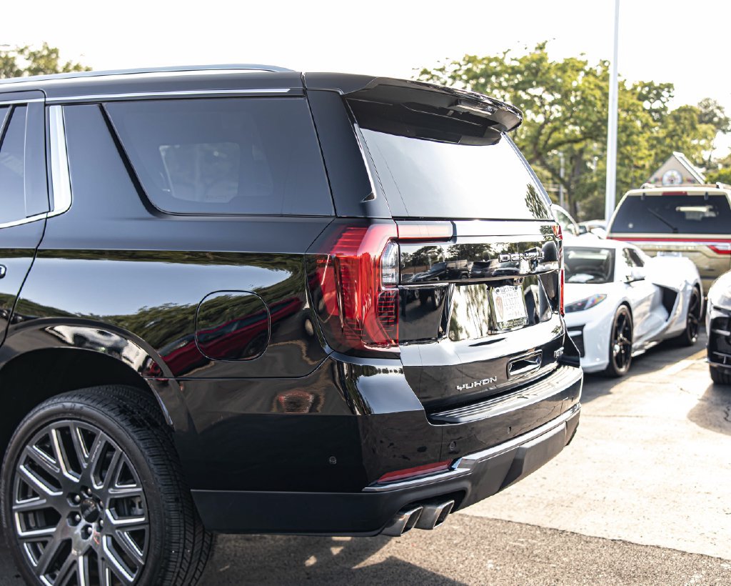 Used 2026 GMC Yukon Denali Ultimate AWD/4WD image 13