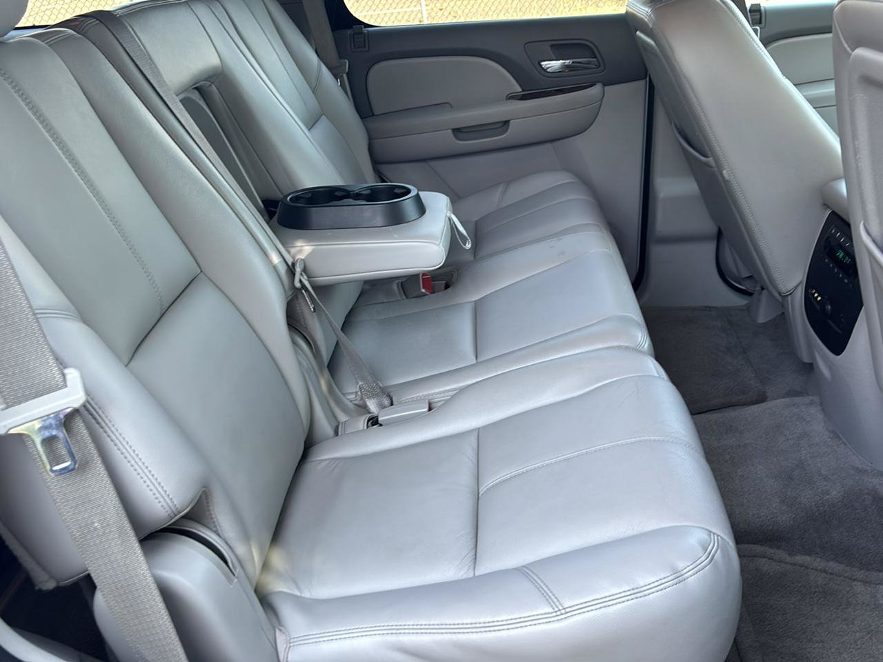 Used 2012 Chevrolet Tahoe 4WD LT w/ Luxury Package image 34