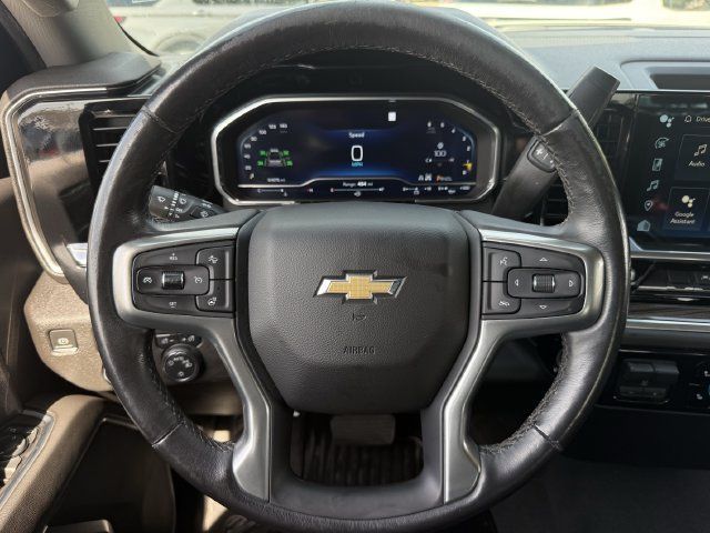 Certified 2022 Chevrolet Silverado 1500 LT w/ Z71 Off-Road Package AWD/4WD image 16