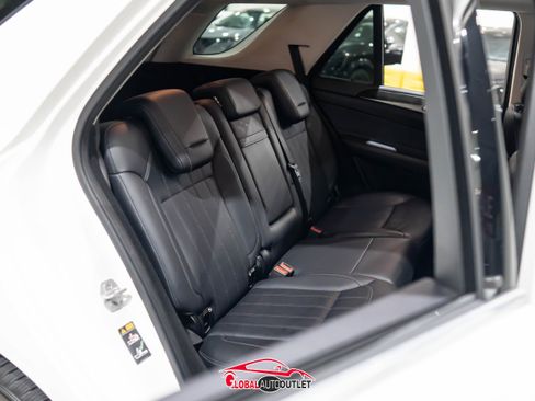 Used 2016 Mercedes-Benz GLE 350 w/ Premium Package image 18