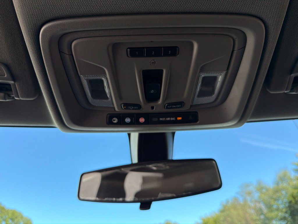 Used 2020 Chevrolet Silverado 1500 RST AWD/4WD image 36