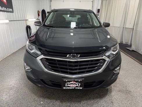 Used 2020 Chevrolet Equinox LT w/ Driver Convenience Package AWD/4WD image 2