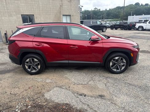 Used 2025 Hyundai Tucson SEL AWD/4WD image 7