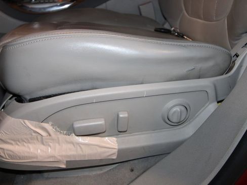Used 2012 Buick Enclave Leather image 7