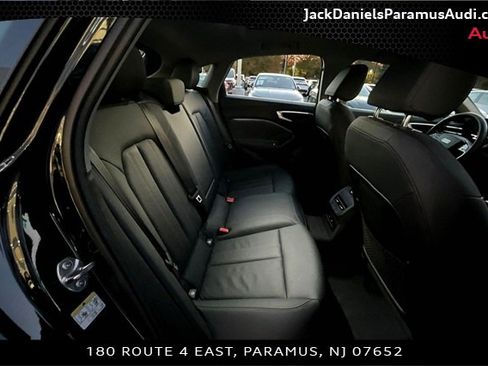 Used 2025 Audi A5 2.0T Premium w/ Convenience Package image 25