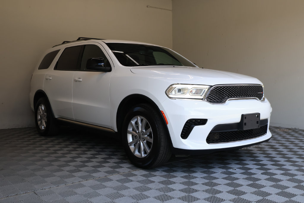 Used 2023 Dodge Durango SXT RWD image 6