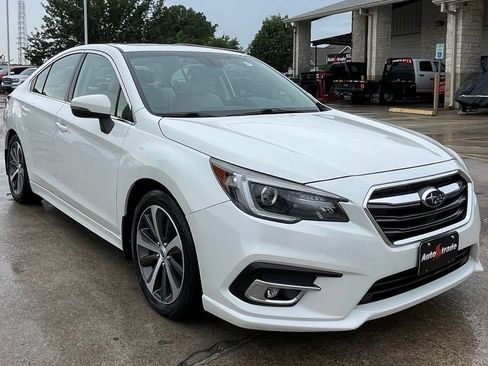 Used 2018 Subaru Legacy 2.5i Limited AWD/4WD image 2