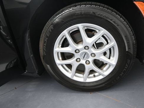 Used 2022 Chrysler Pacifica Touring-L FWD image 41