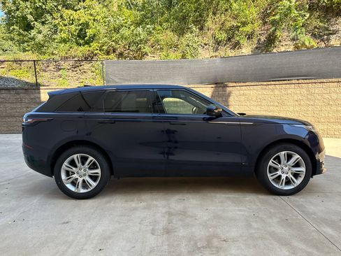 Certified 2021 Land Rover Range Rover Velar R-Dynamic S image 7