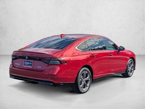 New 2025 Honda Accord EX-L image 2