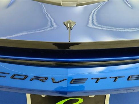 Used 2021 Chevrolet Corvette Stingray Preferred Cpe w/ Z51 Performance Package image 17