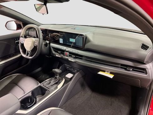 New 2025 Kia K4 GT-Line image 30