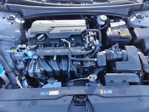 New 2026 Hyundai Elantra Sport FWD image 12