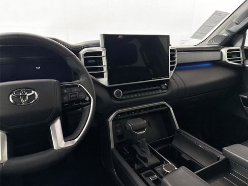 Certified 2024 Toyota Sequoia Platinum image 34