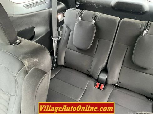 Used 2020 Ford Explorer XLT w/ Comfort Package image 34