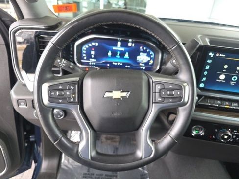 Used 2023 Chevrolet Silverado 1500 LT image 26