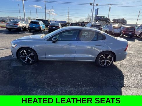 Used 2024 Volvo S60 B5 Core image 4