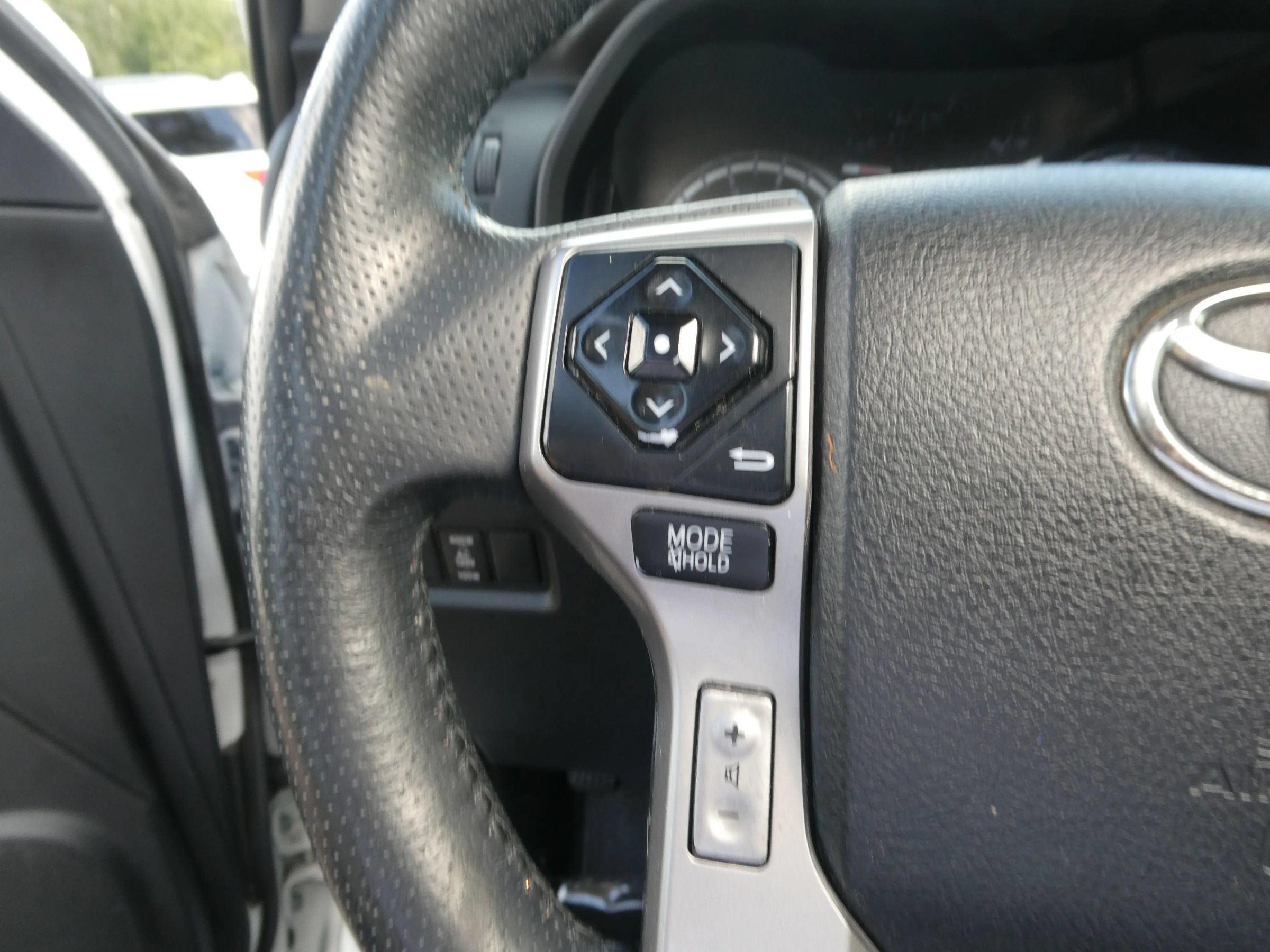 Used 2019 Toyota 4Runner SR5 Premium AWD/4WD image 19