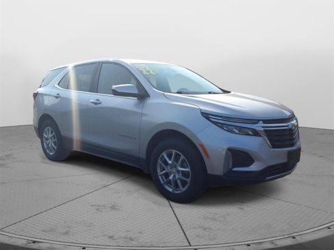 Used 2022 Chevrolet Equinox LT image 9