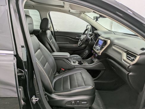 Used 2022 GMC Acadia Denali w/ Black Diamond Edition AWD/4WD image 9
