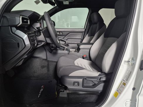 New 2026 Toyota Tacoma SR5 AWD/4WD image 15