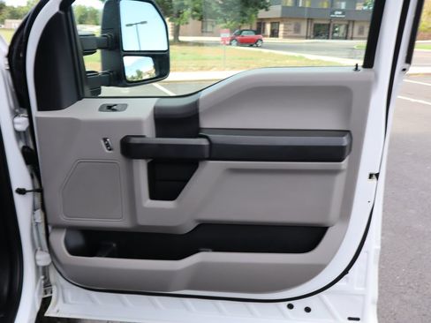 Used 2019 Ford F250 XL w/ Power Equipment Group AWD/4WD image 26