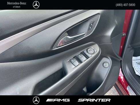 Used 2024 Buick Envista Avenir FWD image 11