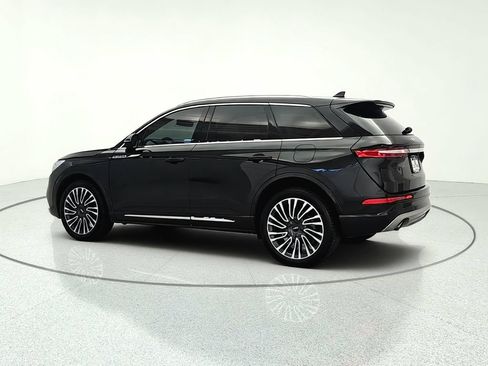 Used 2022 Lincoln Corsair Reserve w/ Equipment Group 201A AWD/4WD image 4