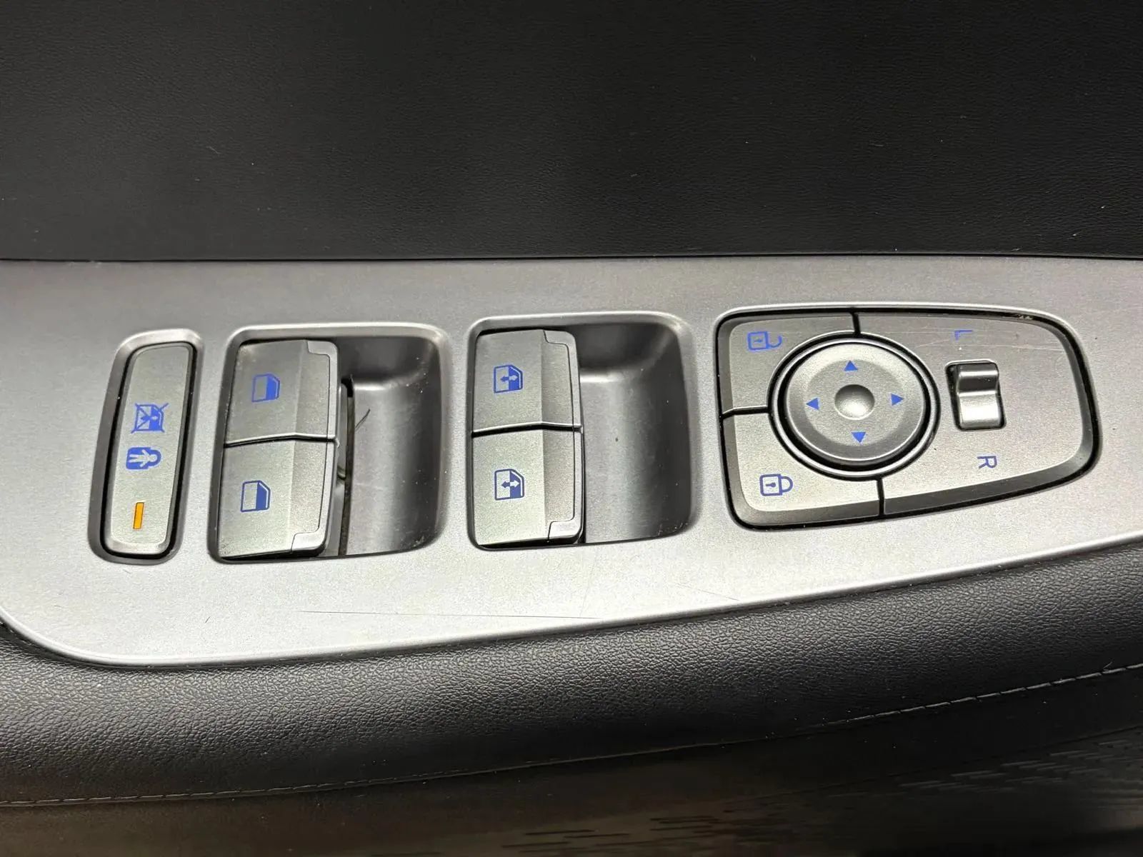 Used 2020 Hyundai Palisade SEL AWD/4WD image 35