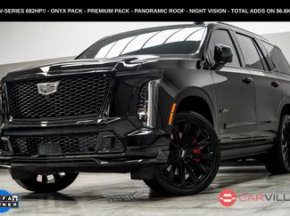 Used 2025 Cadillac Escalade V w/ LPO, ONYX Package AWD/4WD video 1