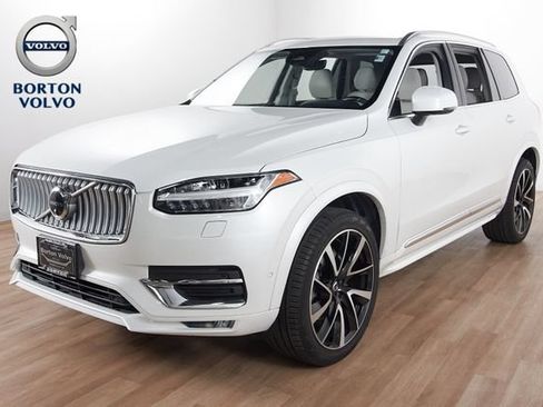Used 2023 Volvo XC90 B6 Plus w/ Protection Package Premier AWD/4WD image 1